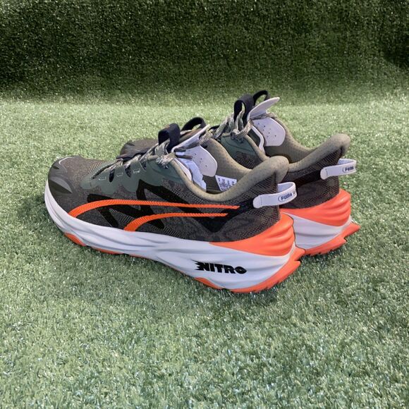 Athletic_Shoes